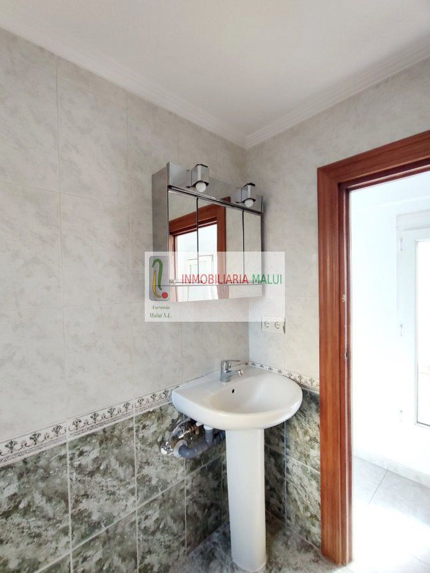 property-109453687-36